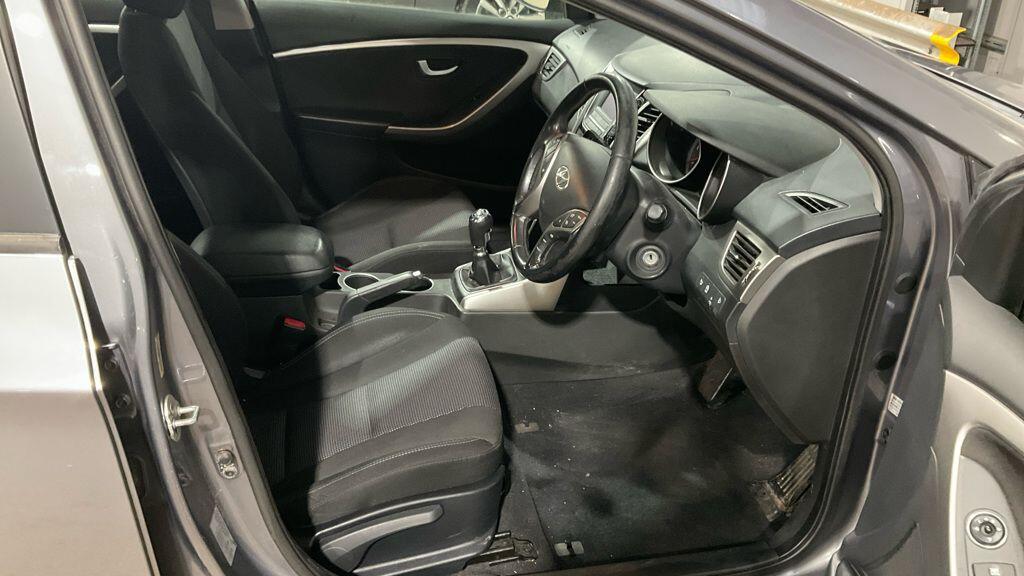 Used Hyundai i30 2012 for sale - 77510173: Photo 9