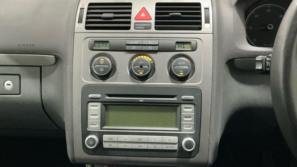 Used Volkswagen Touran 2009 for sale - 77478759: Photo 11