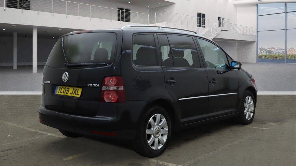Used Volkswagen Touran 2009 for sale - 77478759: Photo 4