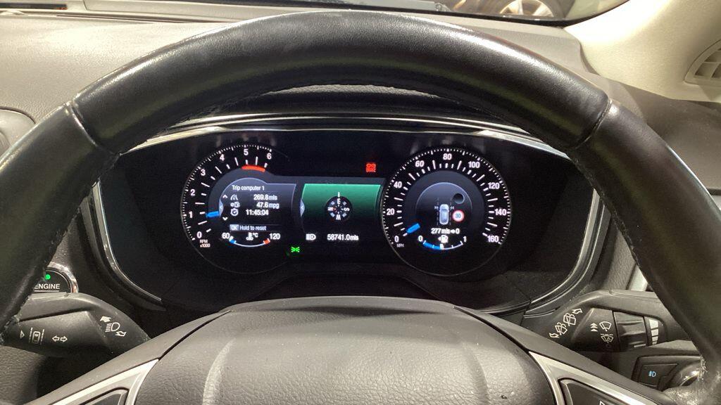 Used Ford Mondeo 2015 for sale - 77982304: Photo 8