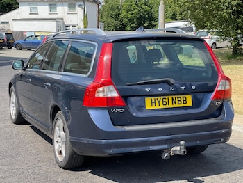 Used Volvo V70 2011 for sale - 79211880: Photo