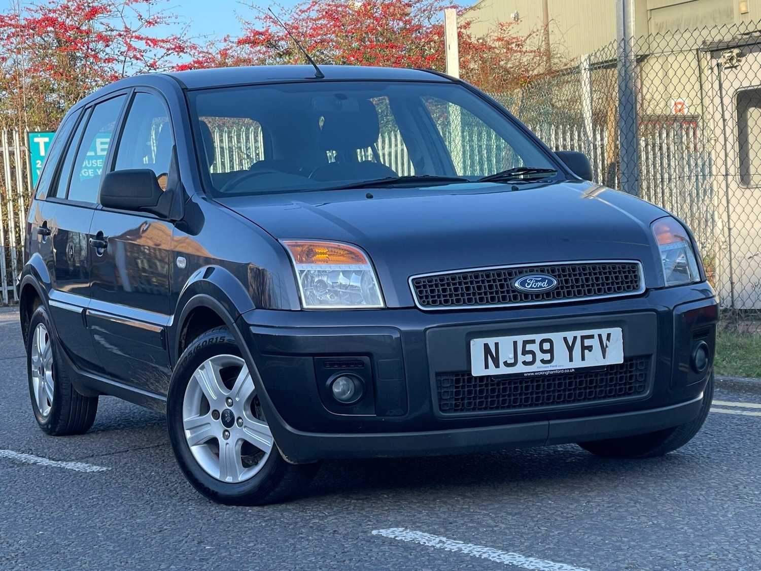 Used Ford Fusion 2009 for sale - 77683066: Photo 2