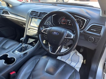 Used Ford Mondeo 2018 for sale - 78965234: Photo