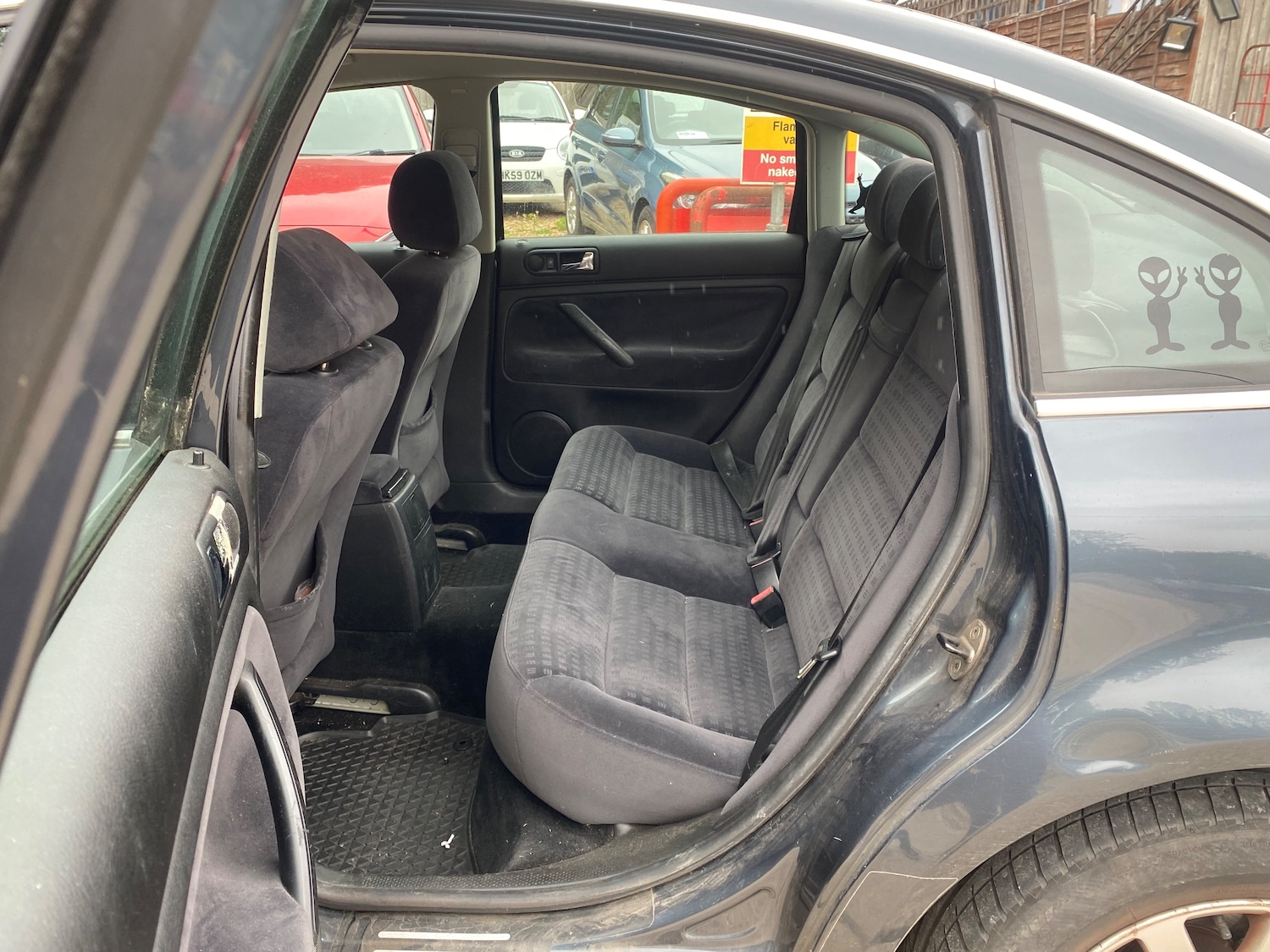 Used Volkswagen Passat 2003 for sale - 77449862: Photo 6