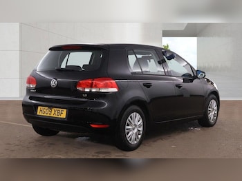 Used Volkswagen Golf 2009 for sale - 78417212: Photo