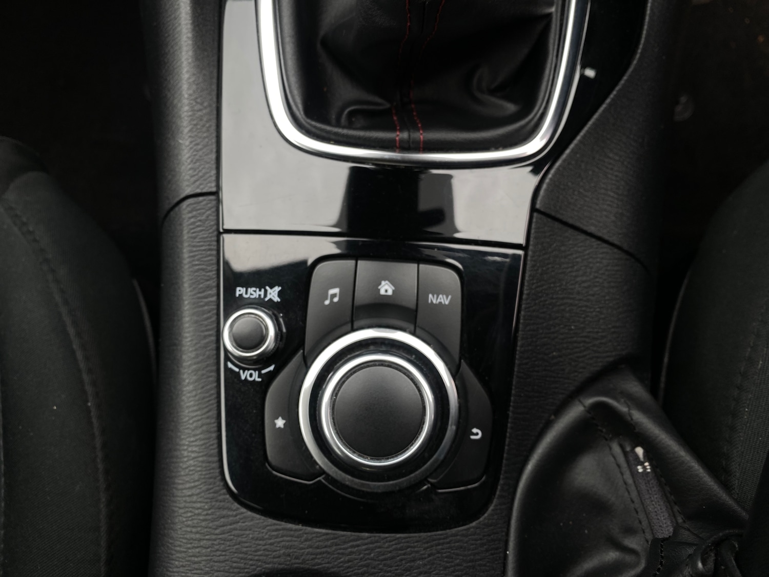 Used Mazda Mazda3 2015 for sale - 77449861: Photo 17