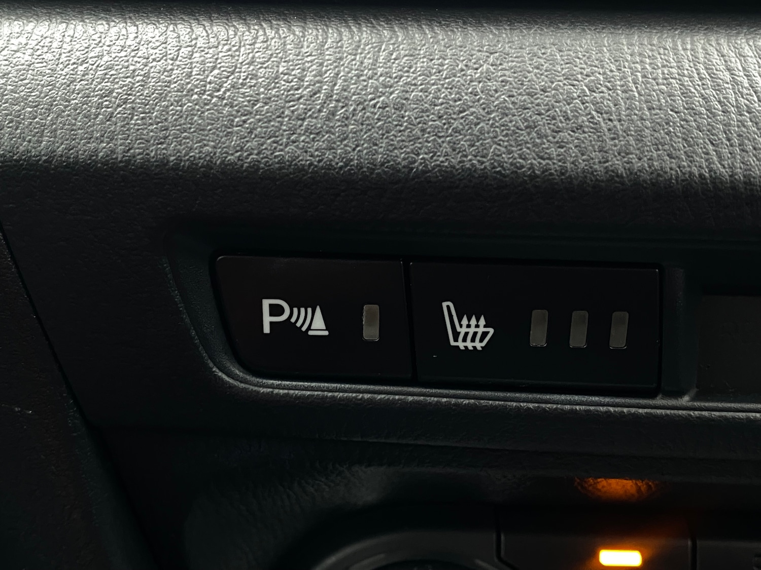 Used Mazda Mazda3 2015 for sale - 77449861: Photo 8