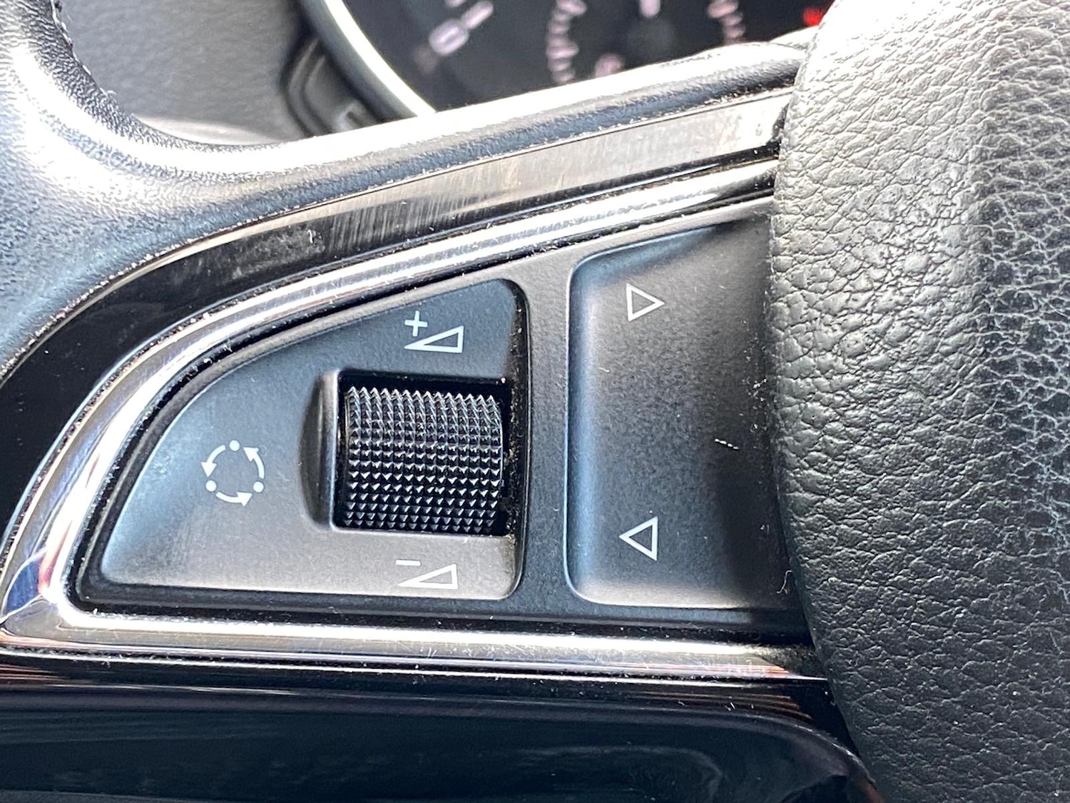 Used Skoda Yeti 2015 for sale - 77449863: Photo 40