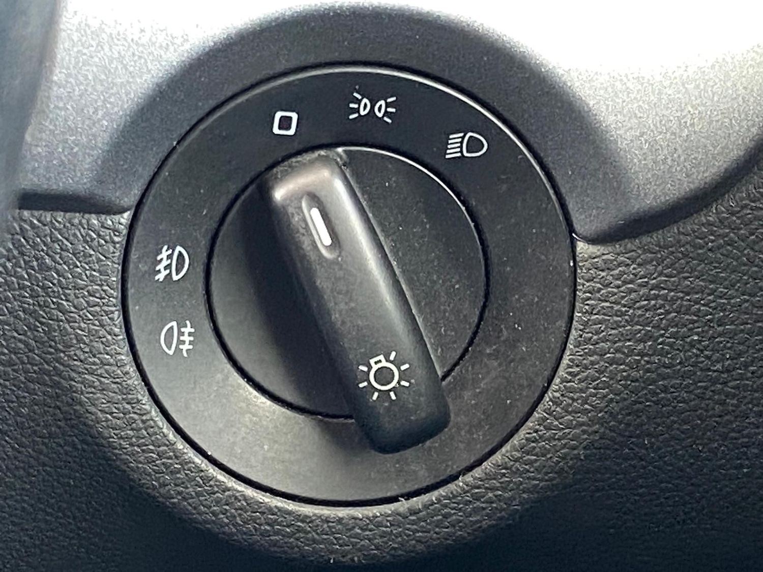 Used Skoda Yeti 2015 for sale - 77449863: Photo 42