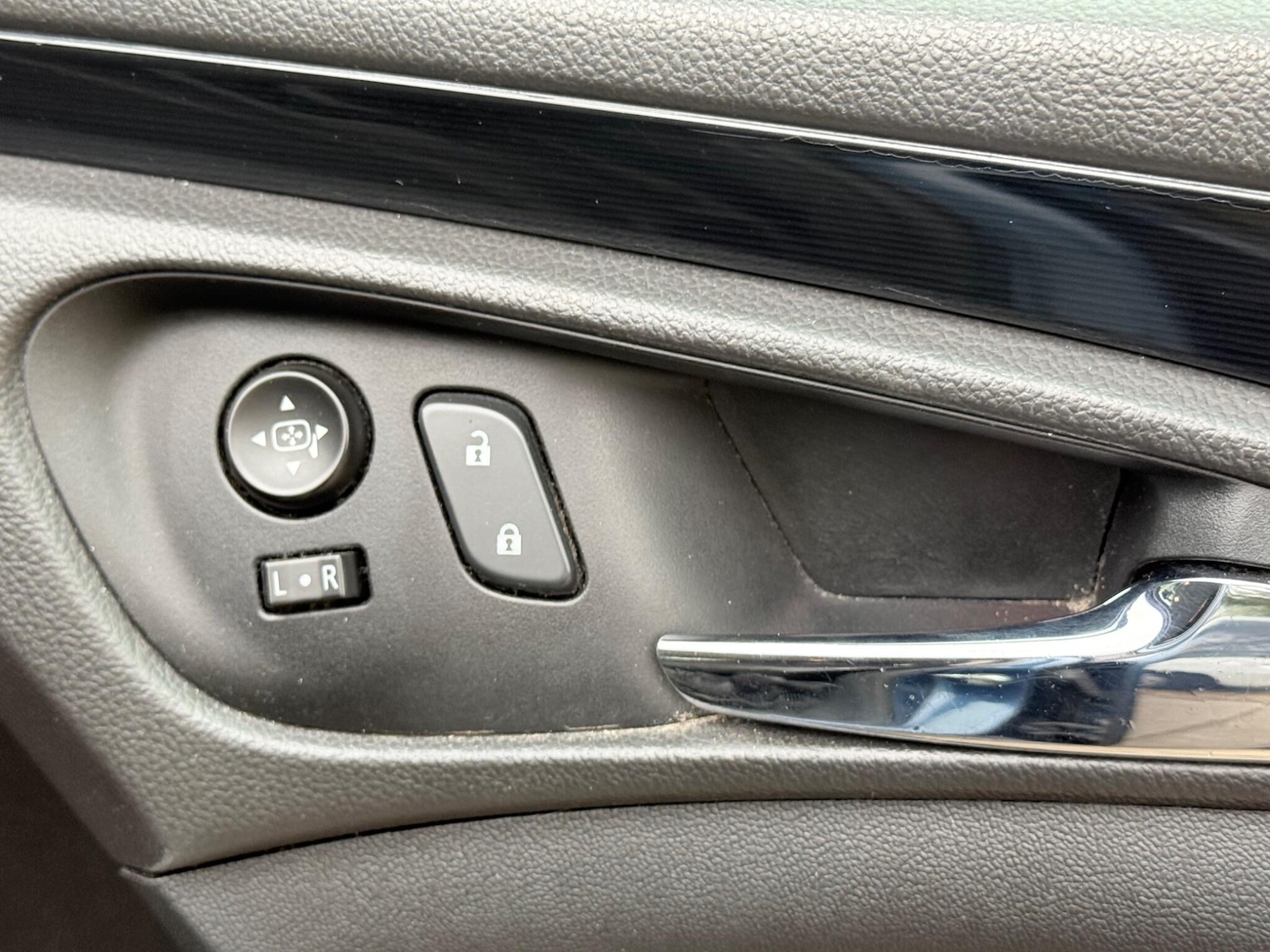 Used Vauxhall Insignia 2016 for sale - 78007832: Photo 12