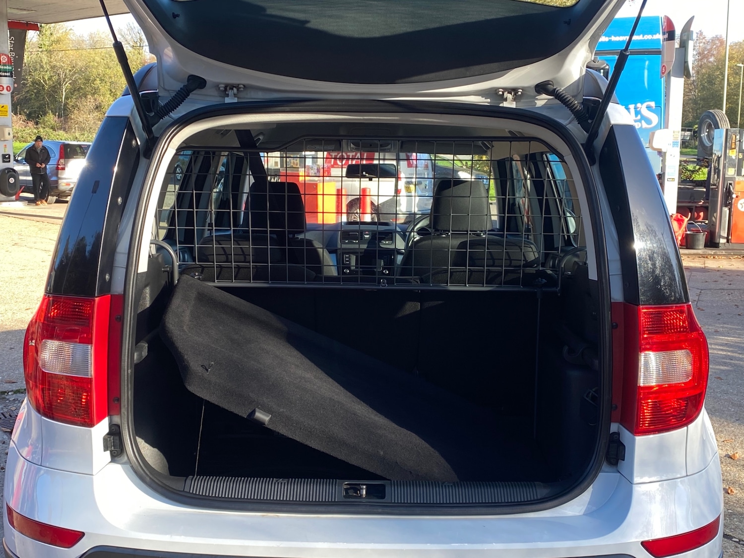 Used Skoda Yeti 2016 for sale - 76650448: Photo 12