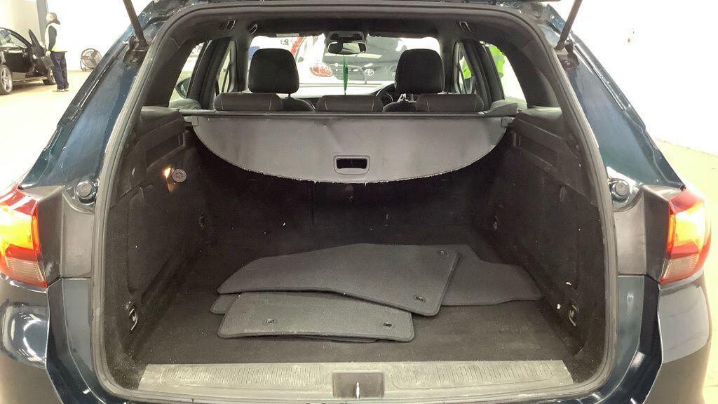 Used Vauxhall Astra 2017 for sale - 77982524: Photo 7