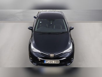 Used Toyota Avensis 2015 for sale - 78934365: Photo