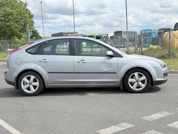 Used Ford Focus 2005 for sale - 78612846: Photo