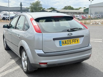 Used Ford Focus 2005 for sale - 78612846: Photo