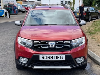Used Dacia Sandero Stepway 2018 for sale - 79049143: Photo