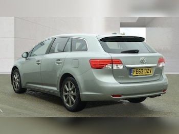 Used Toyota Avensis 2013 for sale - 78934593: Photo