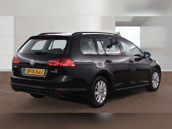 Used Volkswagen Golf 2015 for sale - 78810392: Photo