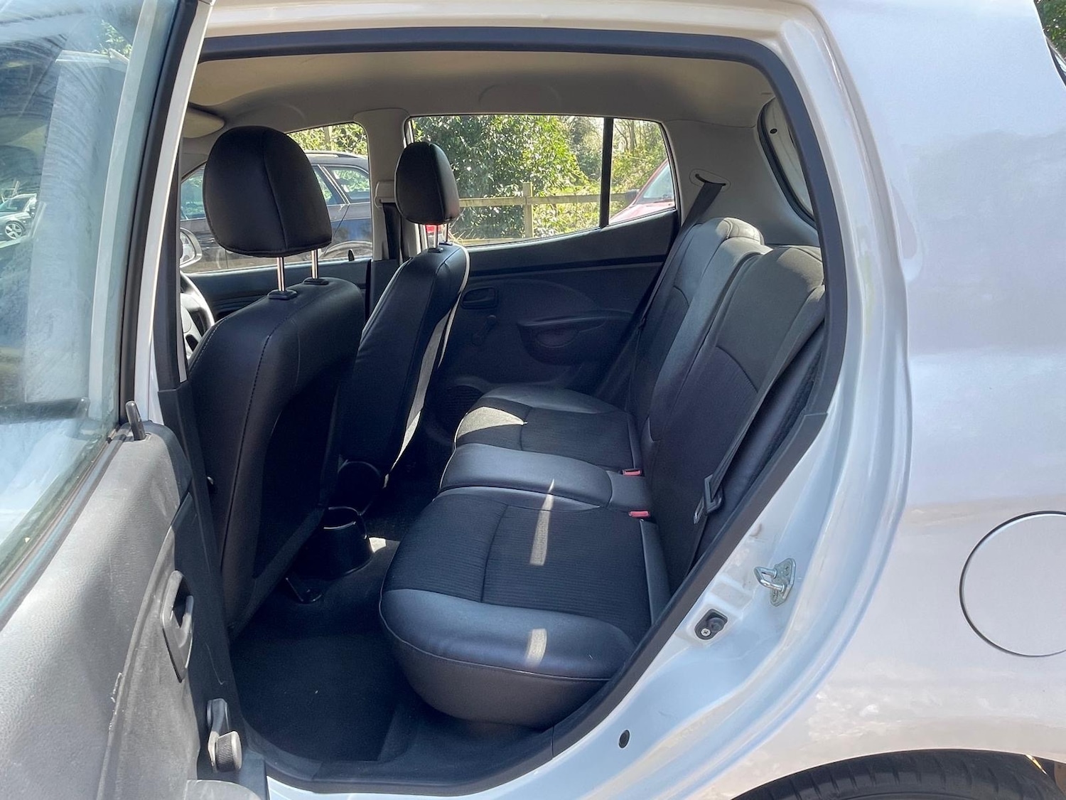 Used Kia Picanto 2010 for sale - 77449882: Photo 5