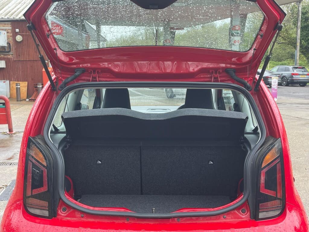 Used Volkswagen up! 2017 for sale - 76652292: Photo 15