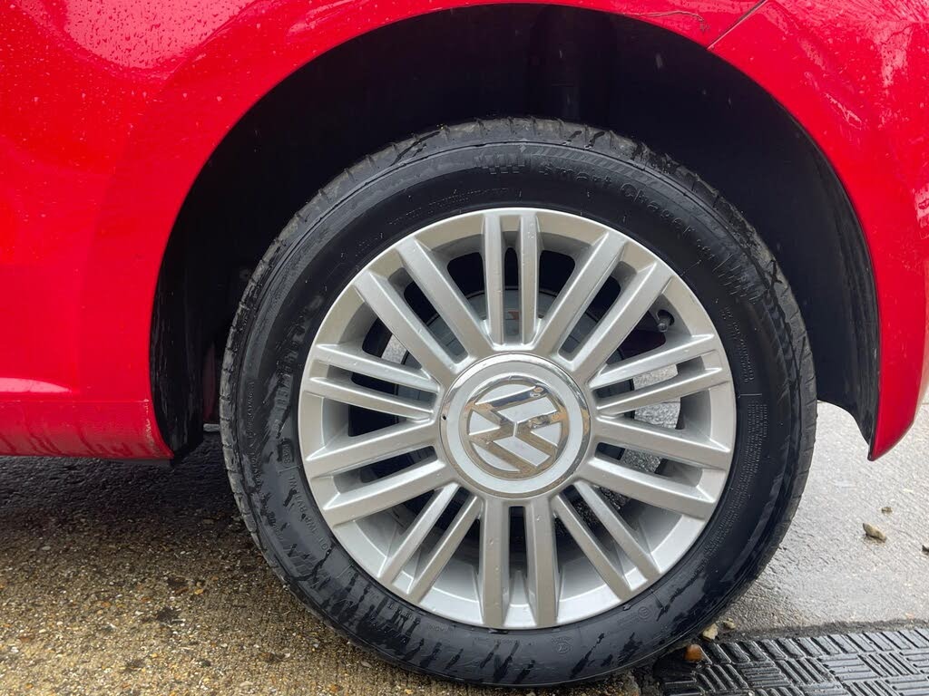 Used Volkswagen up! 2017 for sale - 76652292: Photo 18