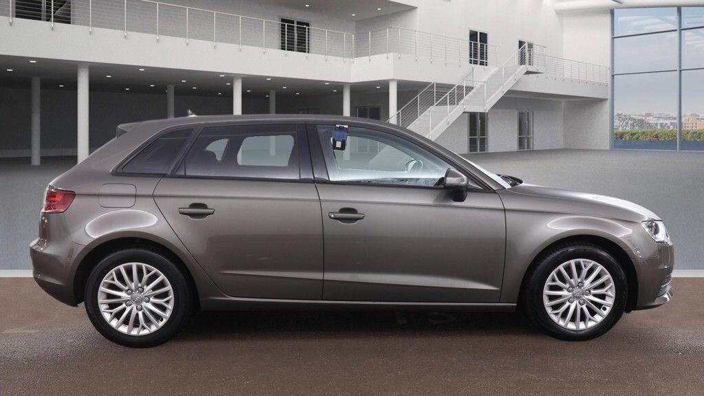 Used Audi A3 2016 for sale - 77538143: Photo 6