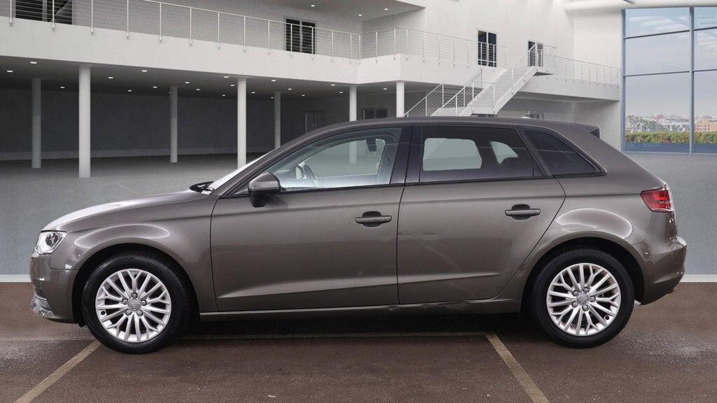 Used Audi A3 2016 for sale - 77538143: Photo 7