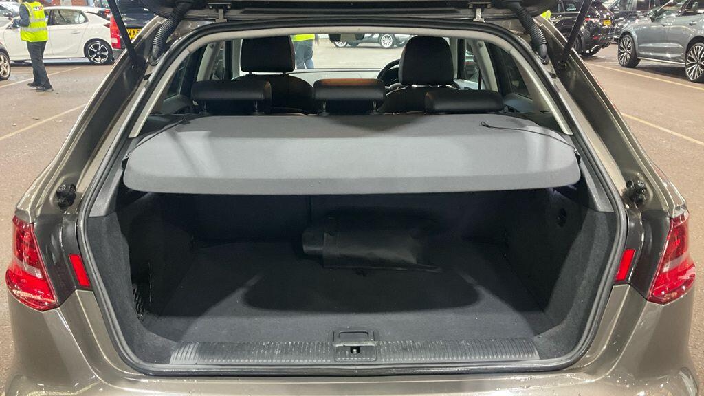 Used Audi A3 2016 for sale - 77538143: Photo 8