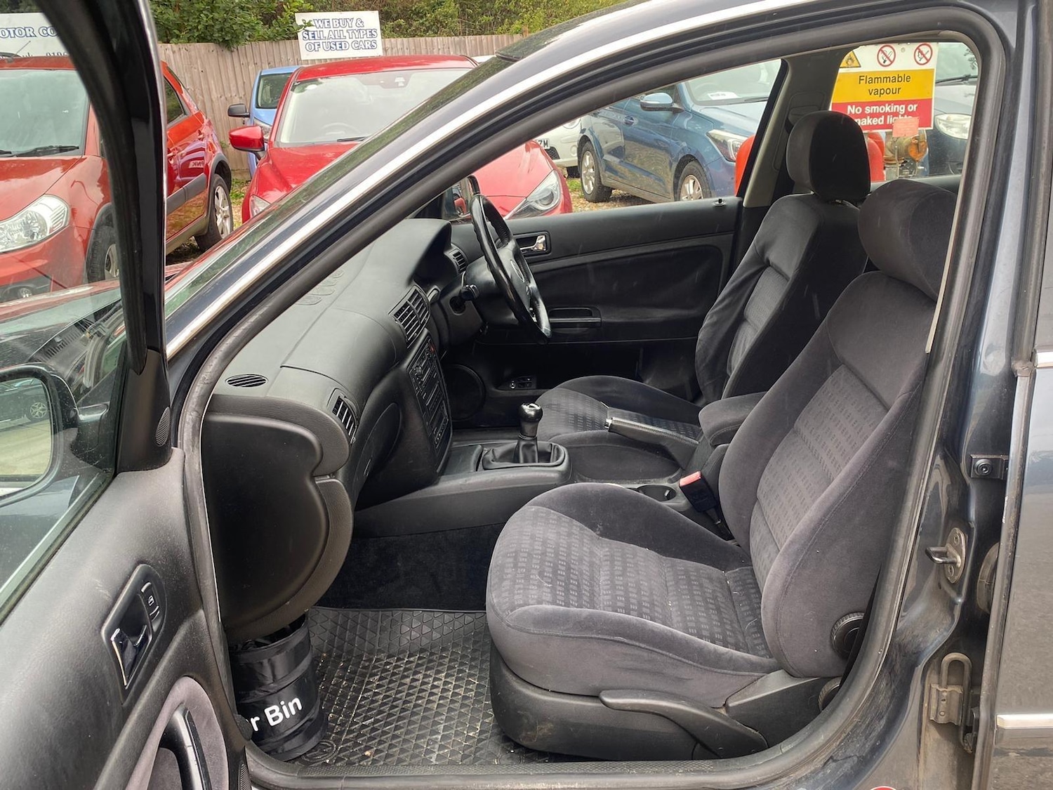 Used Volkswagen Passat 2003 for sale - 77460040: Photo 14