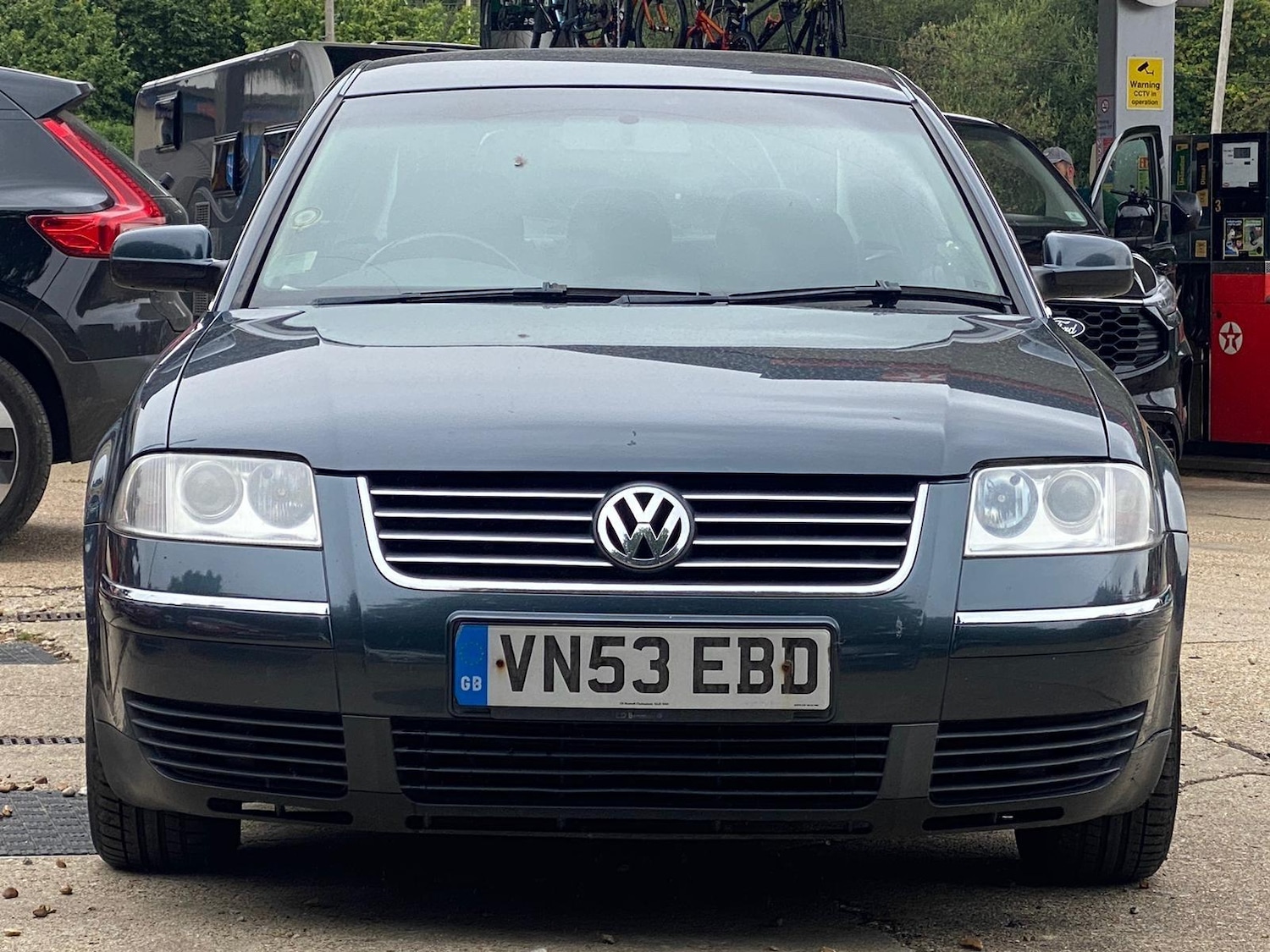 Used Volkswagen Passat 2003 for sale - 77460040: Photo 2