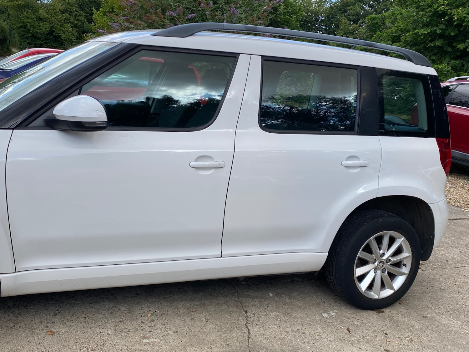 Used Skoda Yeti 2015 for sale - 76652285: Photo 12
