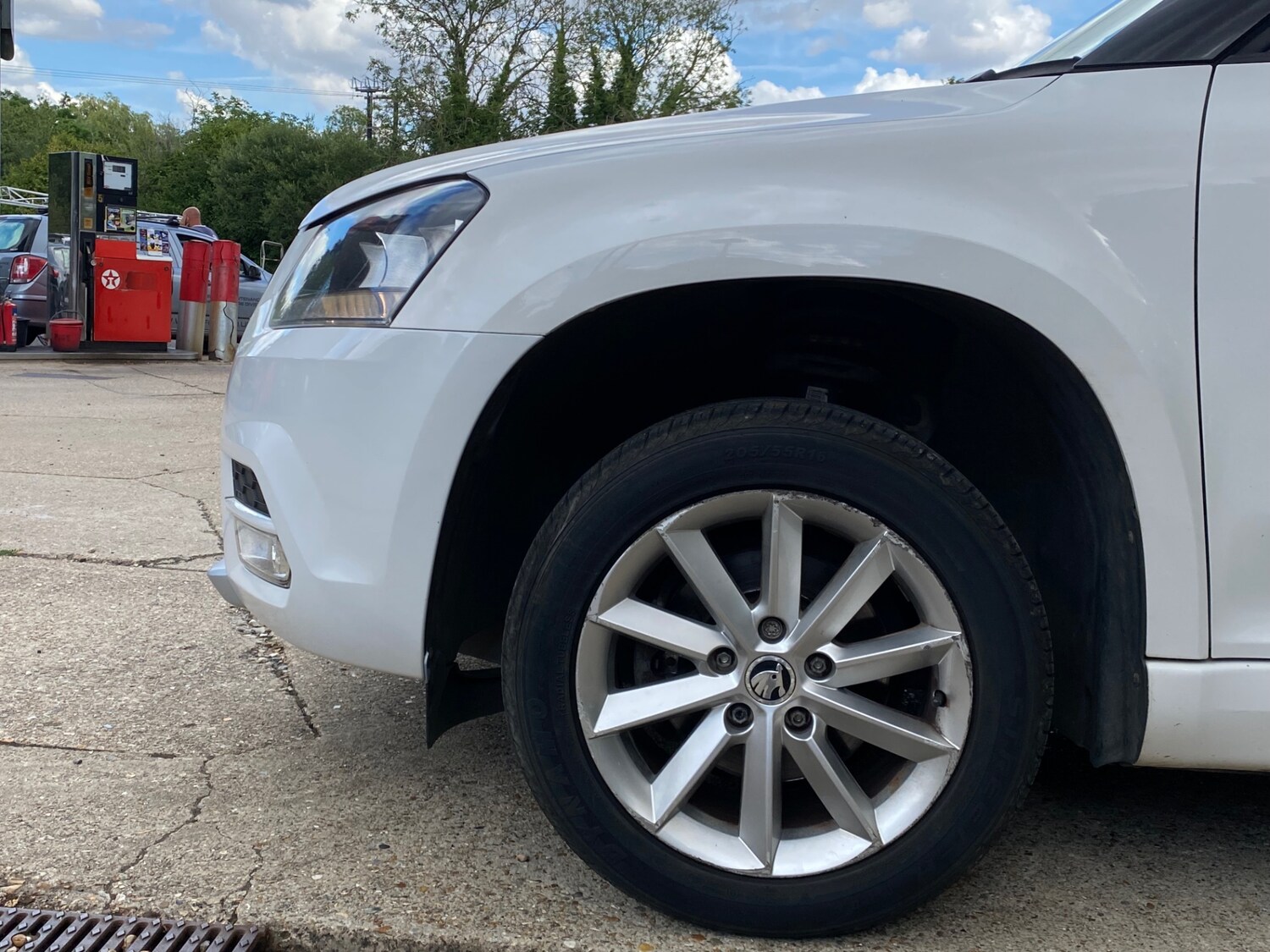 Used Skoda Yeti 2015 for sale - 76652285: Photo 48