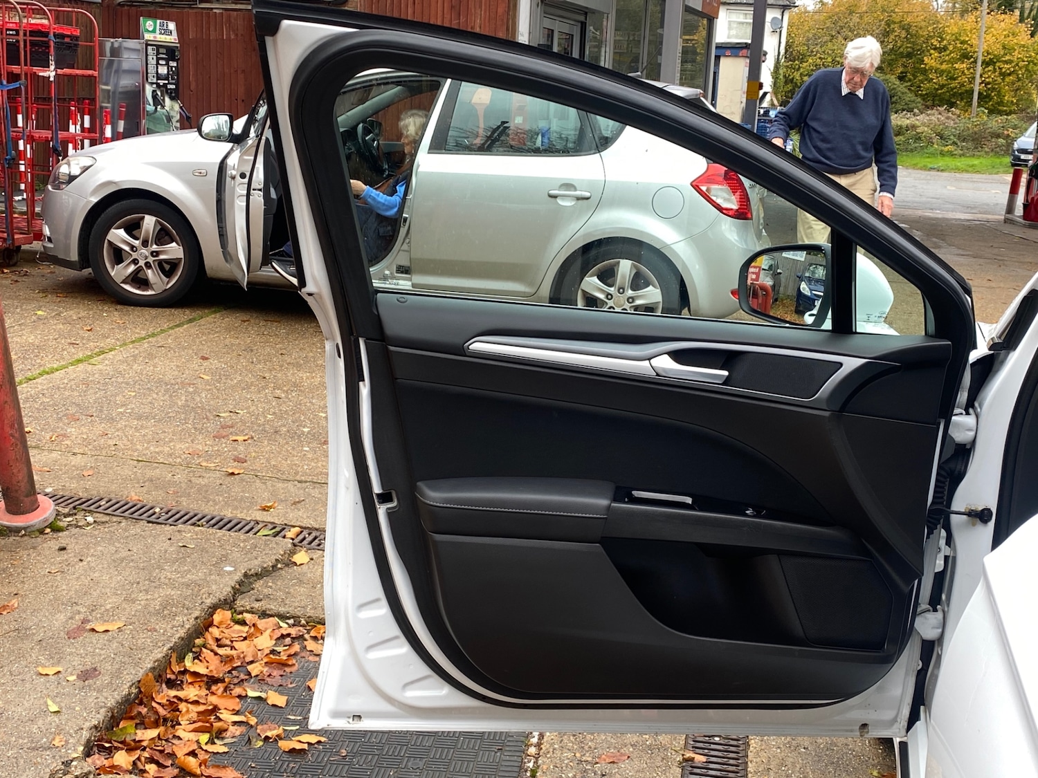 Used Ford Mondeo 2017 for sale - 76652758: Photo 22