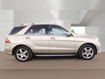 Used Mercedes-Benz M Class 2013 for sale - 79441305: Photo
