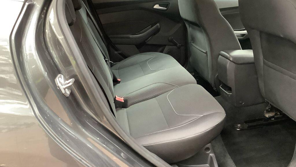 Used Ford Focus 2016 for sale - 78062700: Photo 9
