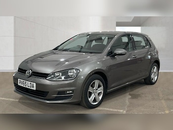 Used Volkswagen Golf 2015 for sale - 78601537: Photo
