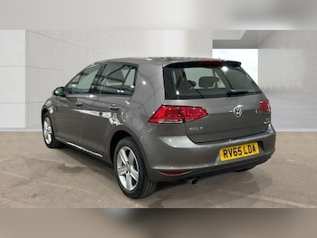 Used Volkswagen Golf 2015 for sale - 78601537: Photo