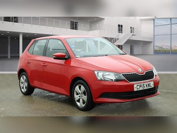 Used Skoda Fabia 2015 for sale - 77704667: Photo