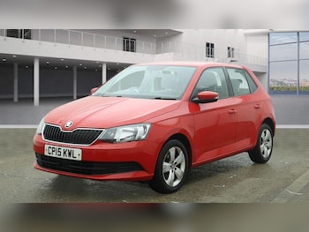 Used Skoda Fabia 2015 for sale - 77704667: Photo