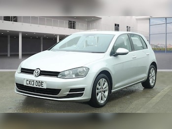 Used Volkswagen Golf 2013 for sale - 77565078: Photo