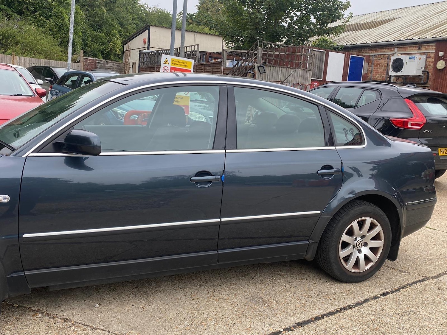 Used Volkswagen Passat 2003 for sale - 77449879: Photo 7