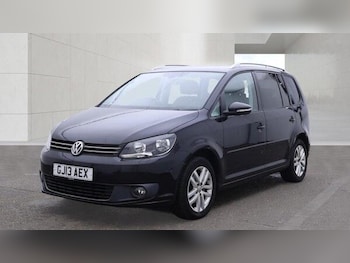Used Volkswagen Touran 2013 for sale - 79543961: Photo