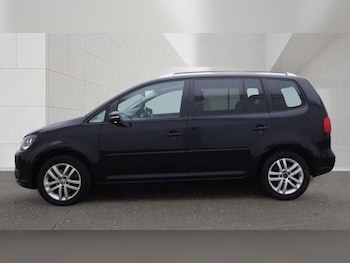 Used Volkswagen Touran 2013 for sale - 79543961: Photo