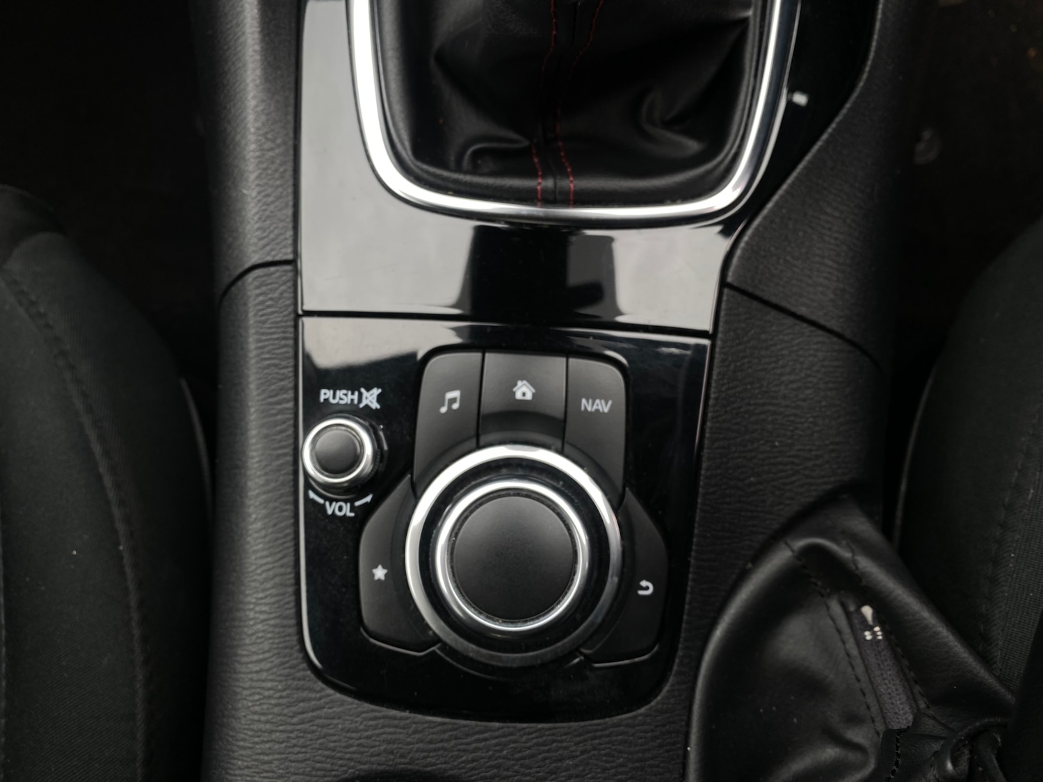 Used Mazda Mazda3 2015 for sale - 76663707: Photo 34