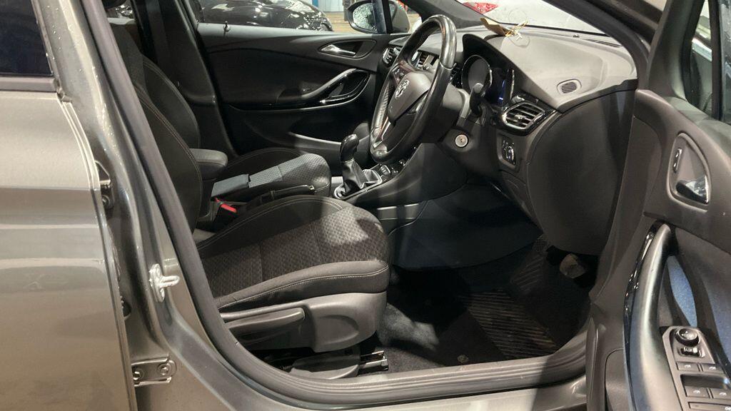 Used Vauxhall Astra 2017 for sale - 77852912: Photo 10