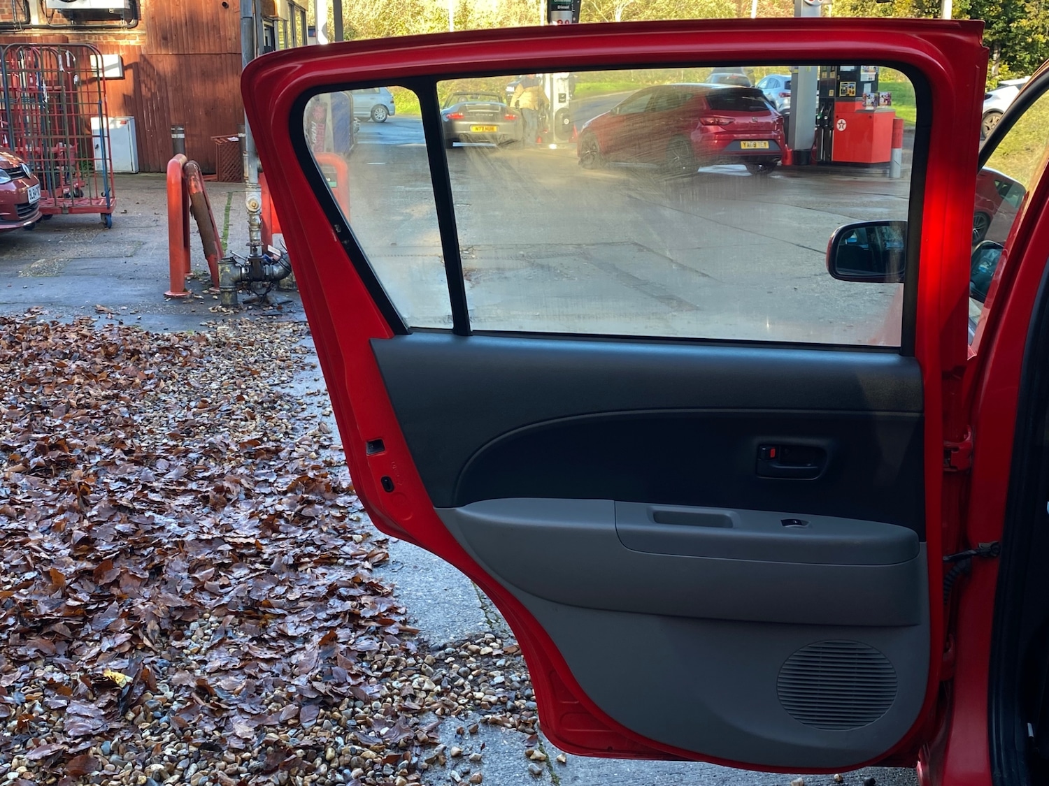 Used Daihatsu Sirion 2010 for sale - 76650298: Photo 23