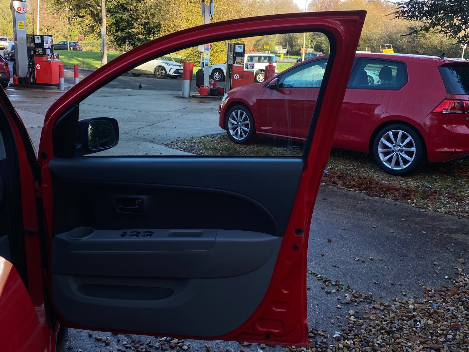 Used Daihatsu Sirion 2010 for sale - 76650298: Photo 25