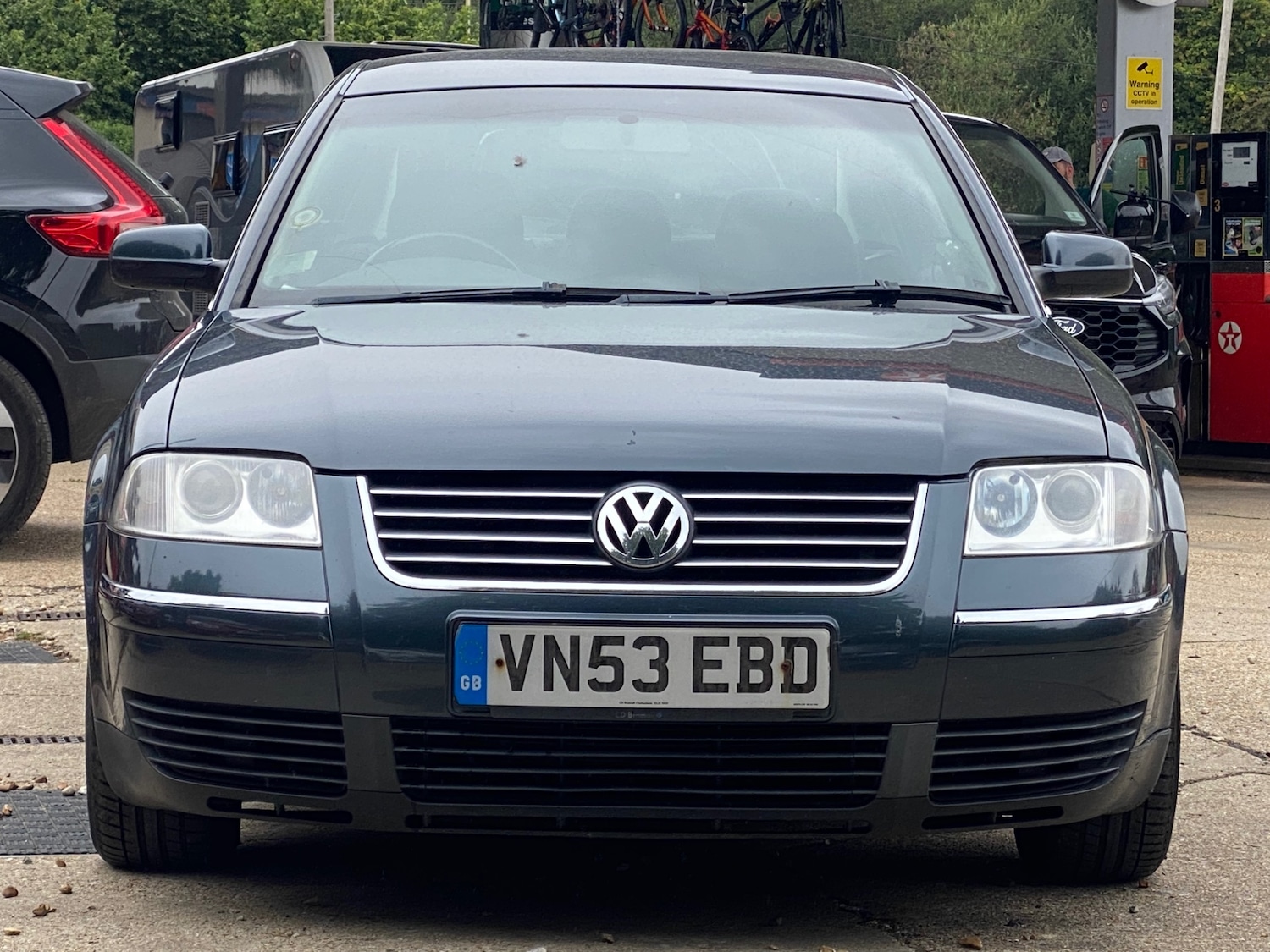 Used Volkswagen Passat 2003 for sale - 76652715: Photo 2