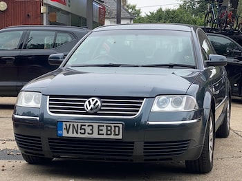 Used Volkswagen Passat 2003 for sale - 76652715: Photo