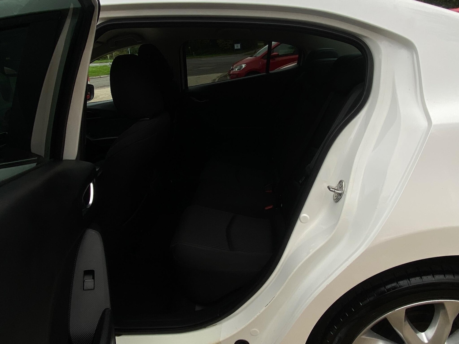 Used Mazda Mazda3 2015 for sale - 77460035: Photo 46